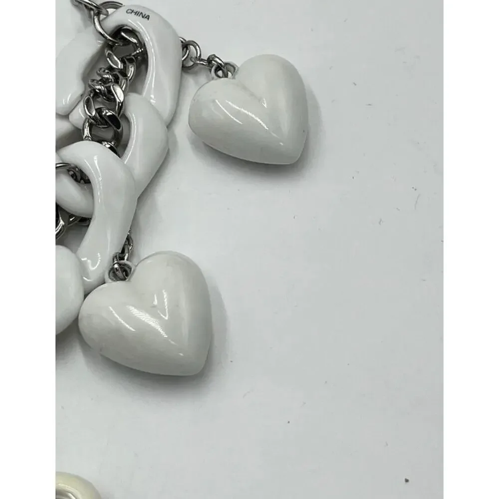 Betsey Johnson Vintage‎ Puffy 3D White Acrylic Heart Chain Bracelet Watch BJ7016